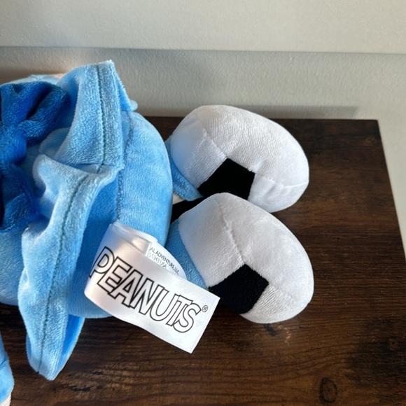 Animal Adventure Peanuts - Lucy Collectible Plush Doll 8” - Picture 3 of 7